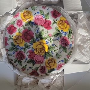 Golden star luncheon set